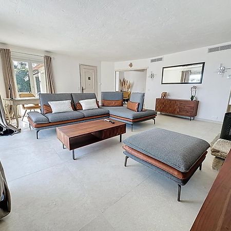 3 Bedrooms Villa Near Cannes - Pool & Jacuzzi - Sea View Mandelieu Zewnętrze zdjęcie