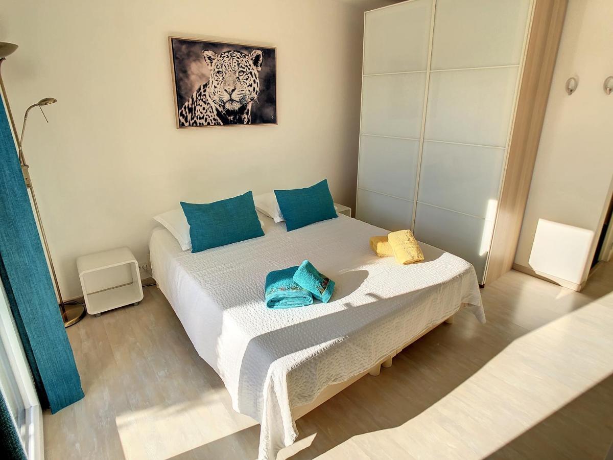 3 Bedrooms Villa Near Cannes - Pool & Jacuzzi - Sea View Mandelieu Zewnętrze zdjęcie