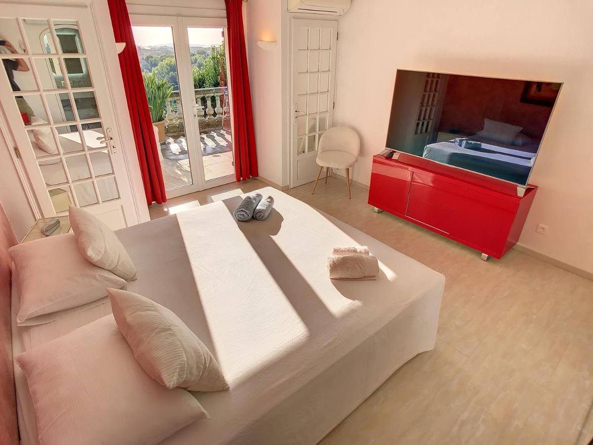 3 Bedrooms Villa Near Cannes - Pool & Jacuzzi - Sea View Mandelieu Zewnętrze zdjęcie