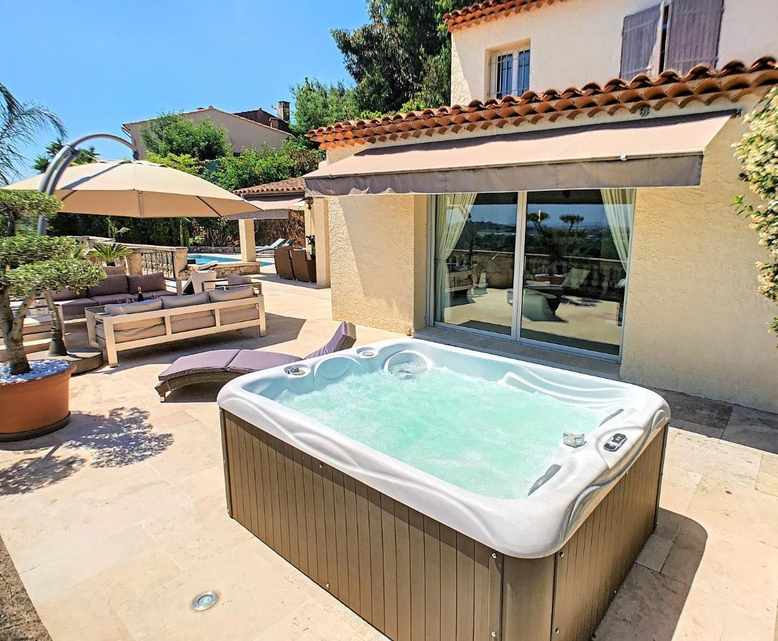 3 Bedrooms Villa Near Cannes - Pool & Jacuzzi - Sea View Mandelieu Zewnętrze zdjęcie