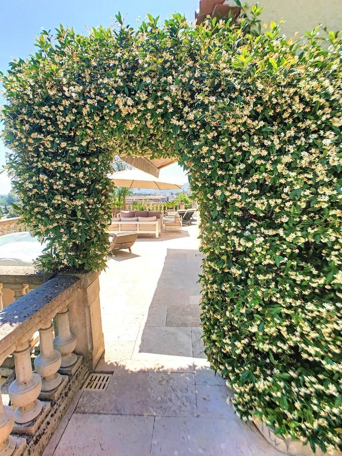 3 Bedrooms Villa Near Cannes - Pool & Jacuzzi - Sea View Mandelieu Zewnętrze zdjęcie