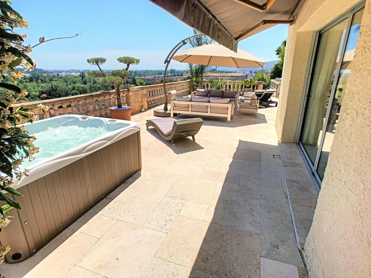3 Bedrooms Villa Near Cannes - Pool & Jacuzzi - Sea View Mandelieu Zewnętrze zdjęcie