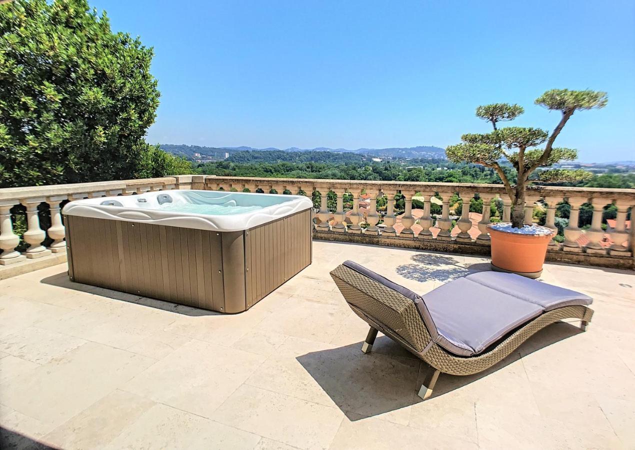 3 Bedrooms Villa Near Cannes - Pool & Jacuzzi - Sea View Mandelieu Zewnętrze zdjęcie
