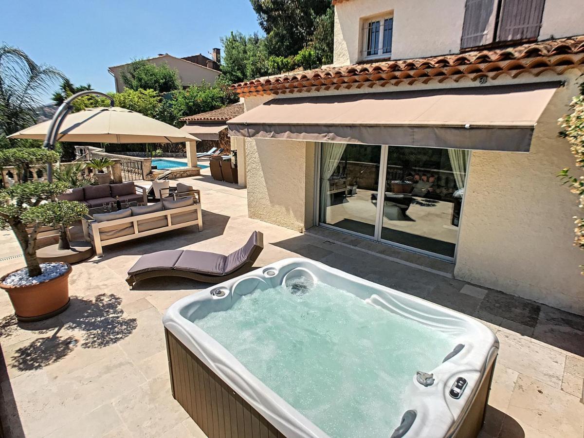3 Bedrooms Villa Near Cannes - Pool & Jacuzzi - Sea View Mandelieu Zewnętrze zdjęcie
